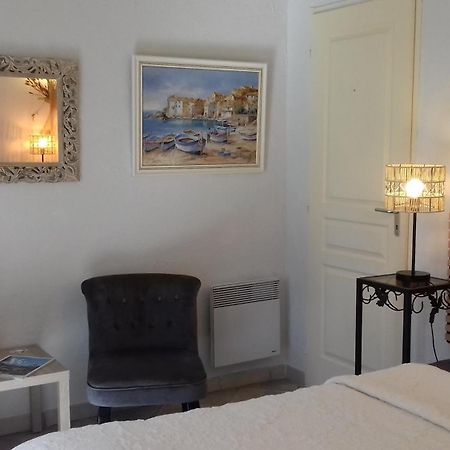Les Chardons Bleus Bed & Breakfast Lorgues Ngoại thất bức ảnh